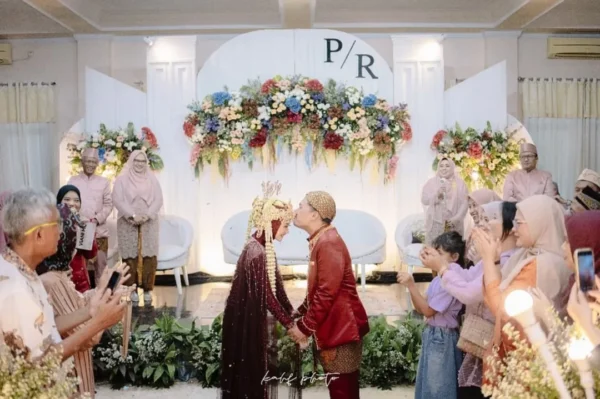 PAKET DEKOR GEDUNG 6m