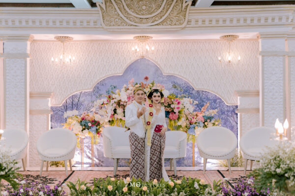 PAKET DEKOR GEDUNG 8m