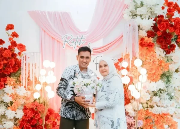 22 Februari 2025.The Engagement of Kak Ratih @ratiihpurwanti & Kak Ryan ❤❤Client ambil Paket La (7) PAKET ENGAGEMENT LENGKAP