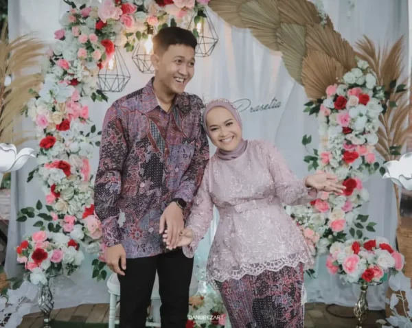 BEST SELLER!! PAKET LAMARAN 2 JUTA Include-Decoration✅- @decor.bydarDokumentasi✅- @danurezartMU (5) PAKET ENGAGEMENT LENGKAP