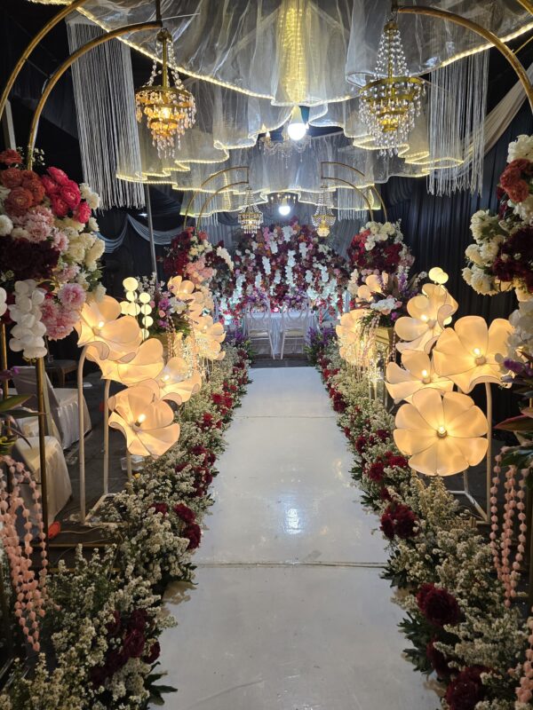 Dekor Pelaminan Hemat A (4m - 6m)